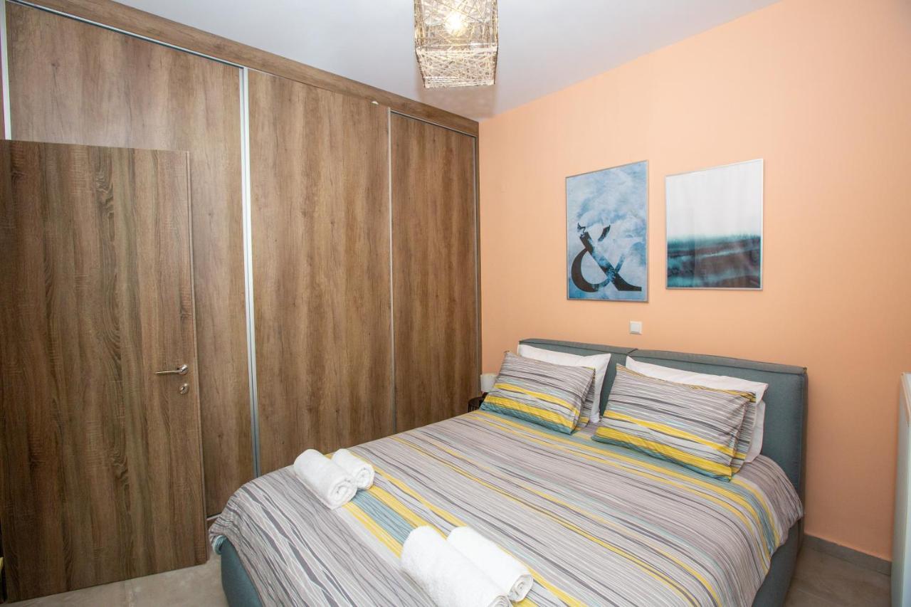 Modern Lake View Apartment Ioannina Eksteriør billede